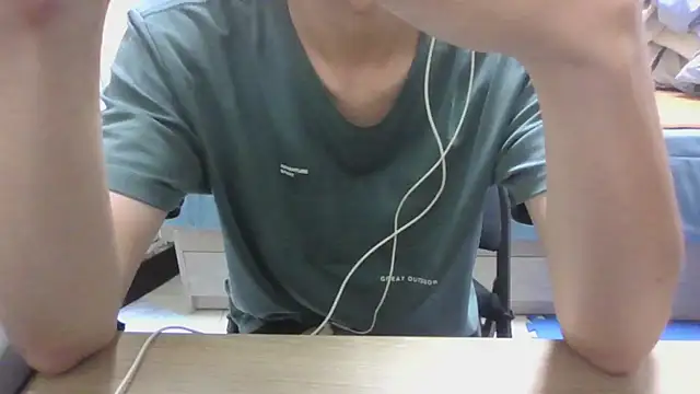 yzy 22 fun online show from June 10, 2026, 2:49 pm