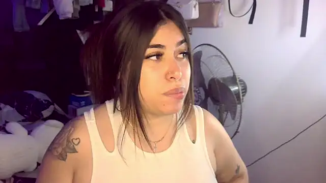 jazminslut online show from January 12, 2026, 2:28 am