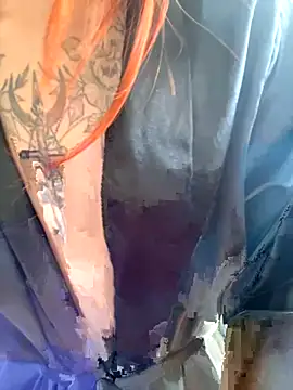 AnnahiBaker online show from September 17, 2025, 8:54 pm