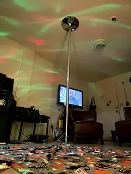 red-ember online show from January 15, 2026, 6:07 am