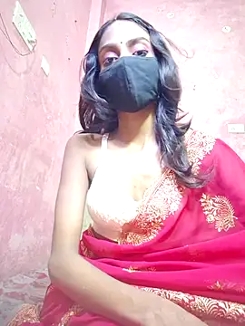 Snapshot of Riya_R24 chatting on September 15, 2025, 10:59 am Riya R24 online show from September 15, 2025, 10:59 am