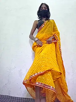 Snapshot of Riya_R24 chatting on October 27, 2025, 10:08 am Riya R24 online show from October 27, 2025, 10:08 am