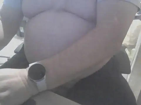 Snapshot of latexsub75 chatting on May 18, 2026, 11:32 pm latexsub75 online show from May 18, 2026, 11:32 pm