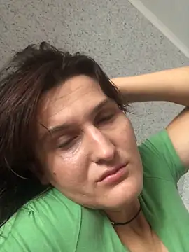 NikaSwan2831 online show from October 9, 2025, 10:13 am