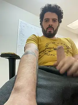 uto857 online show from February 23, 2026, 9:56 pm