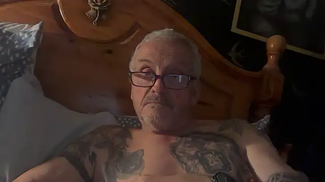 poggles online show from October 22, 2025, 7:24 pm