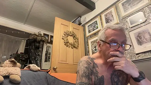 poggles online show from March 24, 2026, 8:36 pm