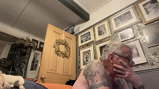 poggles online show from March 27, 2026, 7:13 pm