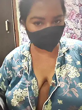 Liyaa 24 online show from March 7, 2026, 7:05 am