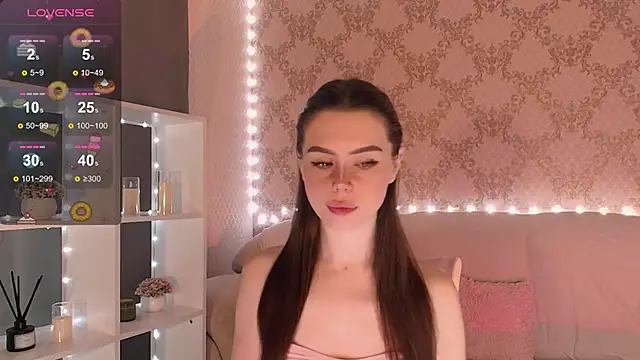 HolyMiax online show from December 23, 2025, 3:26 am