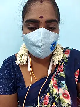 Snapshot of Tamil_riyalini12 chatting on October 30, 2025, 4:14 am Tamil riyalini12 online show from October 30, 2025, 4:14 am