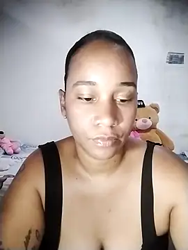 Snapshot of EbonyHorrny chatting on October 6, 2025, 4:15 pm EbonyHorrny online show from October 6, 2025, 4:15 pm