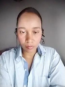 Snapshot of EbonyHorrny chatting on October 16, 2025, 3:29 am EbonyHorrny online show from October 16, 2025, 3:29 am