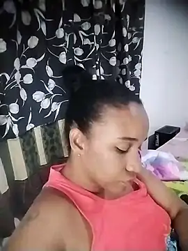 Snapshot of EbonyHorrny chatting on November 1, 2025, 4:58 am EbonyHorrny online show from November 1, 2025, 4:58 am