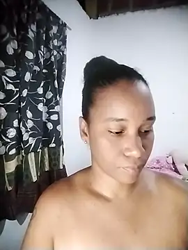 Snapshot of EbonyHorrny chatting on November 3, 2025, 10:16 am EbonyHorrny online show from November 3, 2025, 10:16 am
