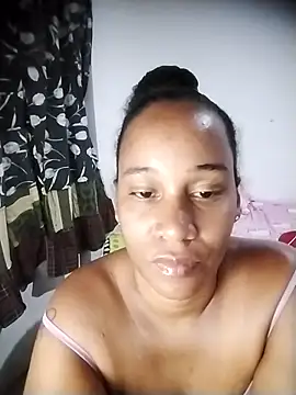 Snapshot of EbonyHorrny chatting on November 5, 2025, 1:49 am EbonyHorrny online show from November 5, 2025, 1:49 am