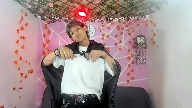 Bastian boyshot77 online show from October 23, 2025, 2:38 pm