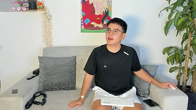 Young Ben online show from October 8, 2025, 12:30 am