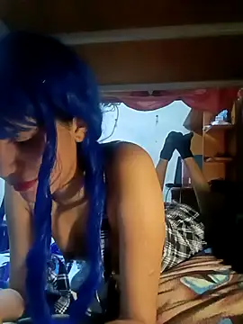 famousfox-69 online show from March 4, 2026, 7:47 am