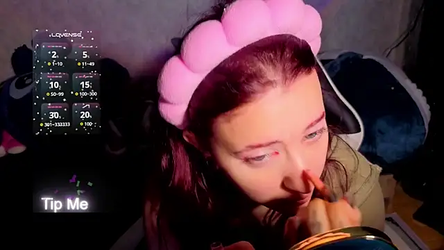 Mini Lady1 online show from February 21, 2026, 9:54 am