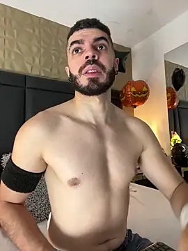 AxelThompson  online show from October 20, 2025, 11:54 am