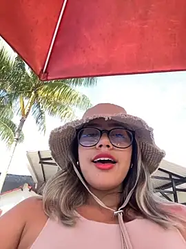 sara calderon online show from September 14, 2025, 3:00 pm