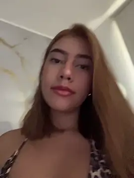 sara calderon online show from November 12, 2025, 1:22 pm