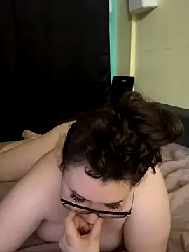 Snapshot of HaleyAyush chatting on October 9, 2025, 5:11 pm HaleyAyush online show from October 9, 2025, 5:11 pm