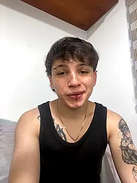 Snapshot of Thomas_Big_dick chatting on September 14, 2025, 6:40 pm Thomas Big dick online show from September 14, 2025, 6:40 pm