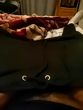 kulliguy online show from November 28, 2025, 9:17 pm