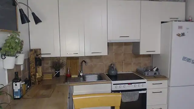 Snapshot of BuffyxLUST chatting on October 27, 2025, 2:54 pm BuffyxLUST online show from October 27, 2025, 2:54 pm