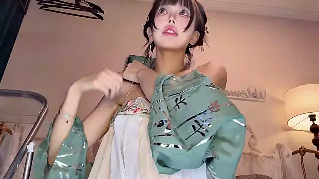 kiraa-0051 online show from February 21, 2026, 3:35 pm