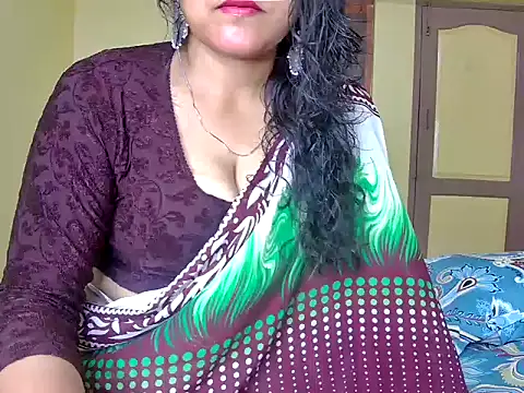 Snapshot of MasTANIYA chatting on October 1, 2025, 10:38 pm MasTANIYA online show from October 1, 2025, 10:38 pm