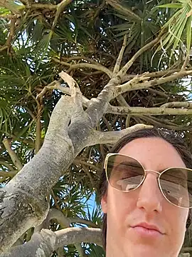 sweetsirenn online show from November 20, 2025, 2:17 pm