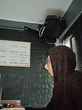 jacobs shelby online show from September 30, 2025, 1:38 pm