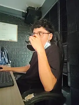 jacobs shelby online show from February 20, 2026, 8:31 pm