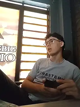 jacobs shelby online show from April 10, 2026, 2:44 pm