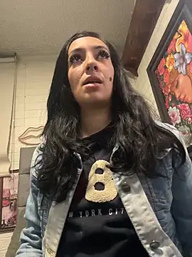 SALOME KORLAND online show from October 29, 2025, 11:45 am