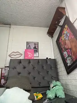 SALOME KORLAND online show from April 10, 2026, 7:29 pm