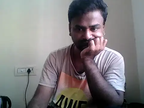 sree4143 online show from October 16, 2025, 2:45 am