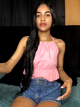 violeta 18x online show from October 7, 2025, 1:08 pm