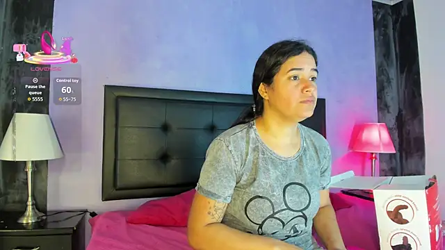 GreciaFox1 online show from February 19, 2026, 12:23 pm