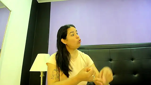 Snapshot of GreciaFox1 chatting on June 19, 2026, 2:10 pm GreciaFox1 online show from June 19, 2026, 2:10 pm