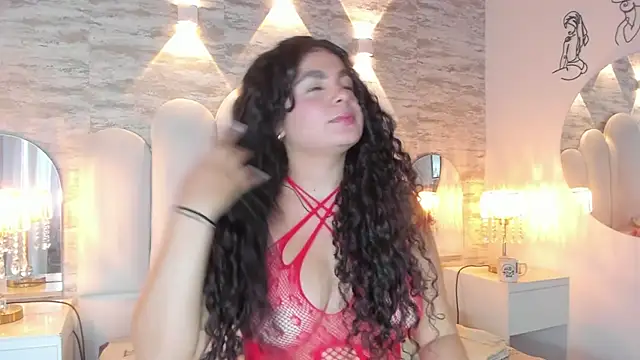 Yassy vazquez online show from February 5, 2026, 7:40 pm