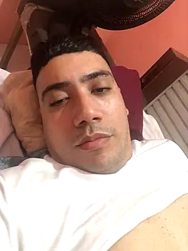 Paulo199117 online show from October 14, 2025, 2:12 am