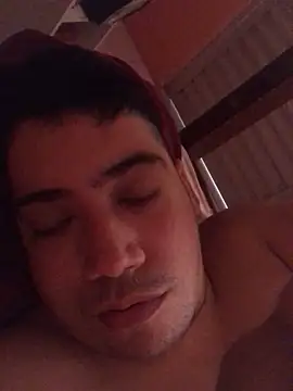 Paulo199117 online show from October 27, 2025, 6:23 pm