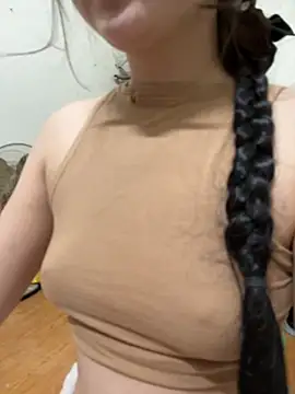 LinYi Office online show from December 3, 2025, 9:35 pm