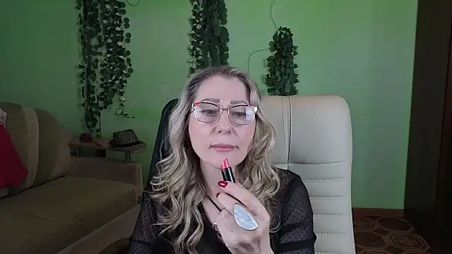 Habibi Honeyy online show from November 19, 2025, 11:10 am