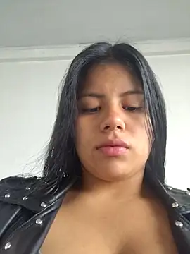 sasha roldann online show from December 20, 2025, 1:51 pm