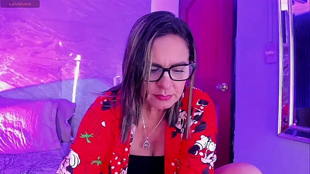 Agatha Pleasure online show from February 11, 2026, 11:48 am